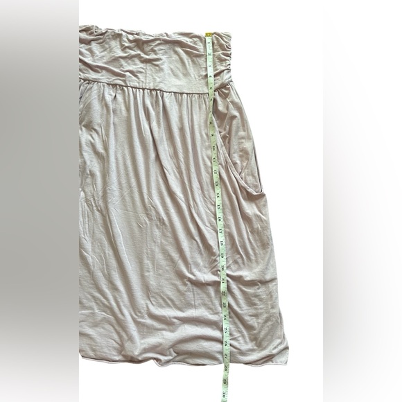 Velvet By Graham & Spencer Purple Strapless Dress. Size Medium. - Picture 7 of 10